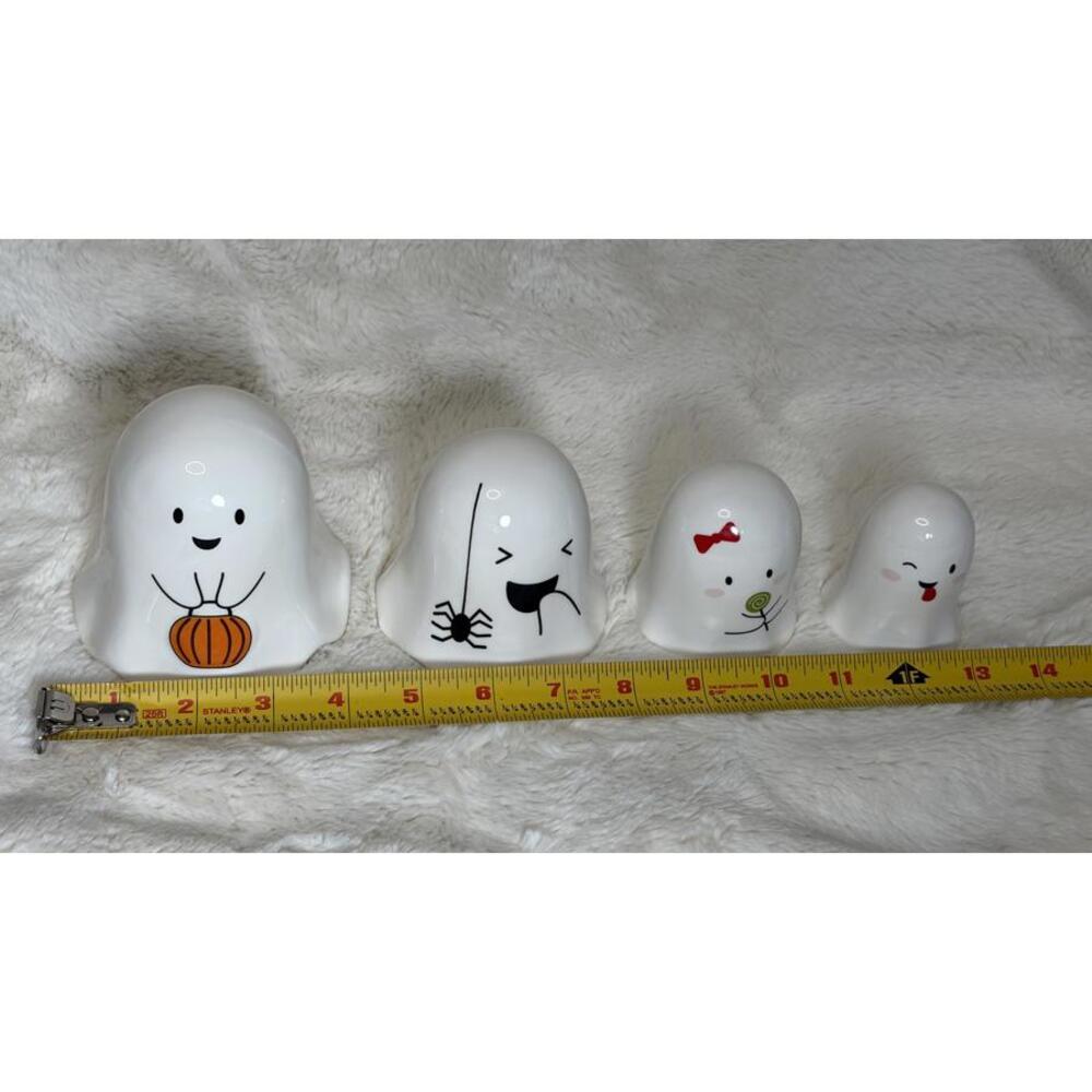 10 Strawberry Street Ghost Halloween Nesting Cups - Picture 3 of 7